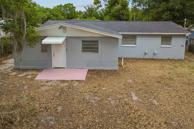 3706 BEECHWOOD BOULEVARD, Tampa, FL 33619