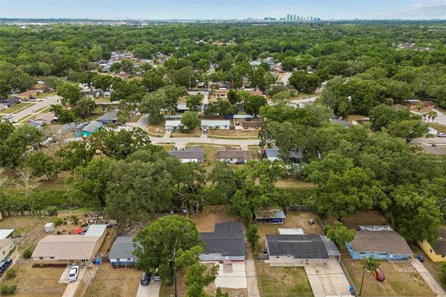 3706 BEECHWOOD BOULEVARD, Tampa, FL 33619