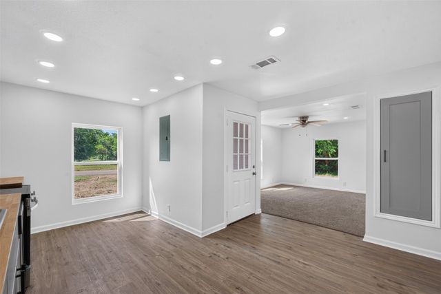 50 Fm 2890, Klondike, TX 75448