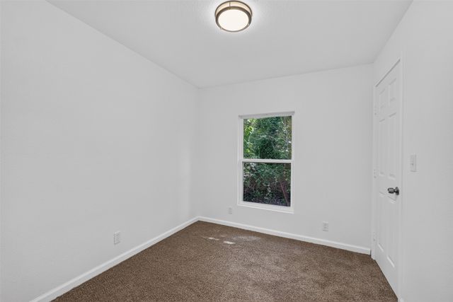 50 Fm 2890, Klondike, TX 75448