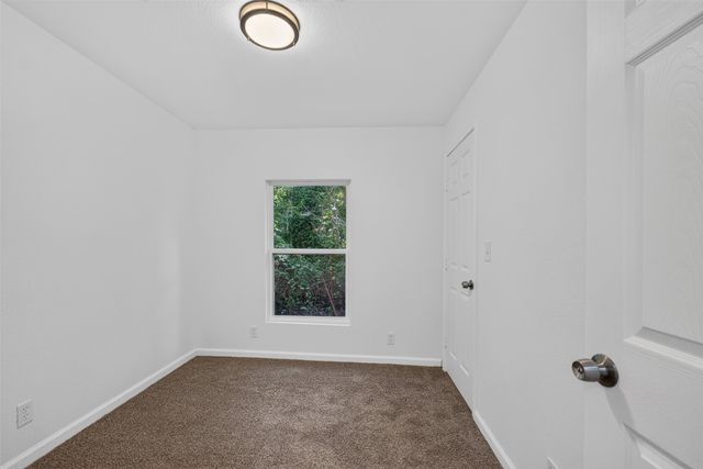 50 Fm 2890, Klondike, TX 75448