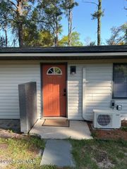 1330 N Howe Street 2, Southport, NC 28461