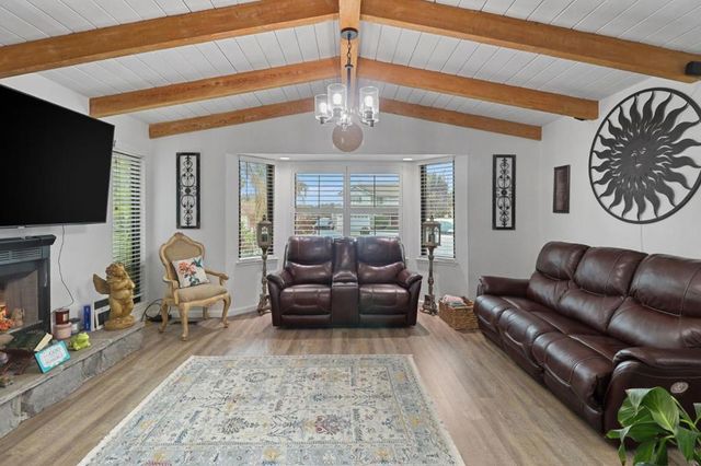 841 Calais Drive, Hollister, CA 95023