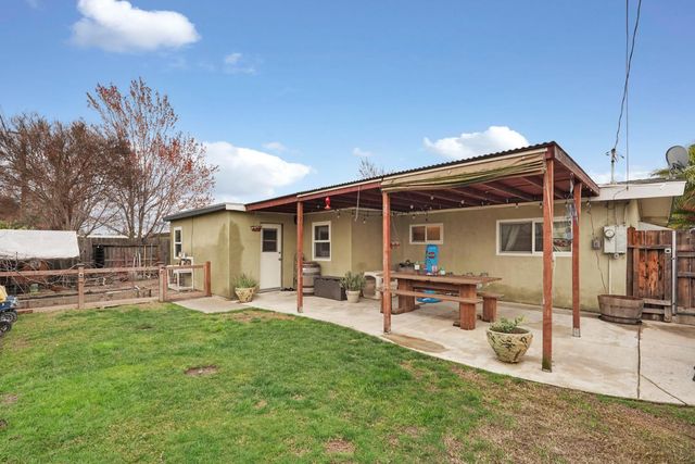 507 N Sunset Dr, Lodi, CA 95240