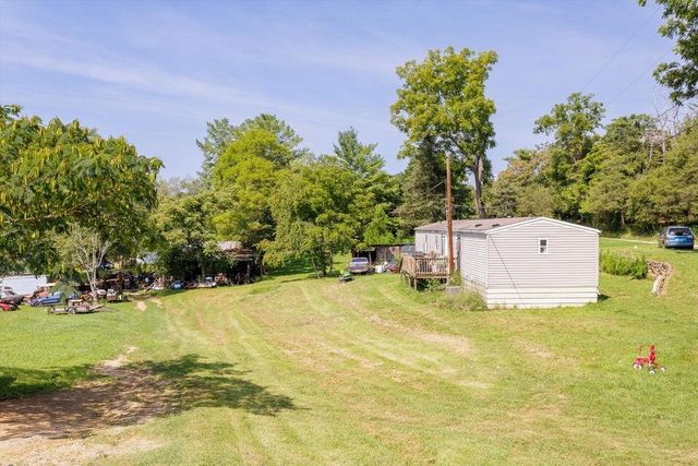 90 Windy Hill RD, Eagle Rock, VA 24085