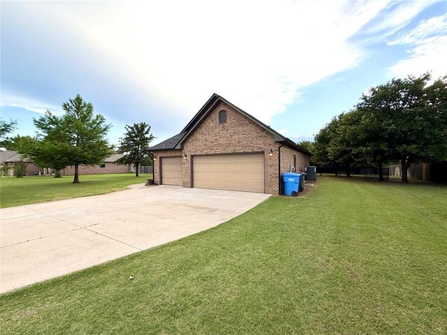 12549 Blue, Guthrie, OK 73044