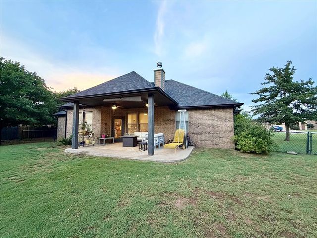 12549 Blue, Guthrie, OK 73044