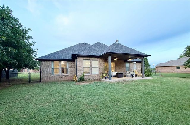 12549 Blue, Guthrie, OK 73044