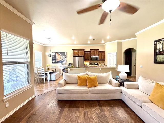 12549 Blue, Guthrie, OK 73044