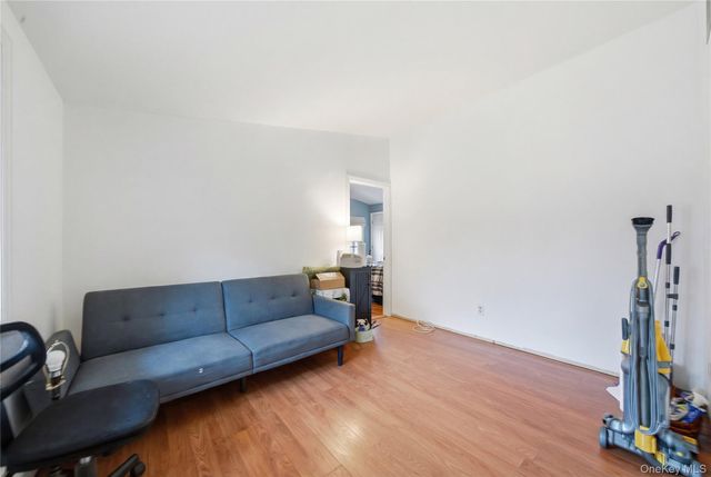 15 Newport Avenue, Selden, NY 11784