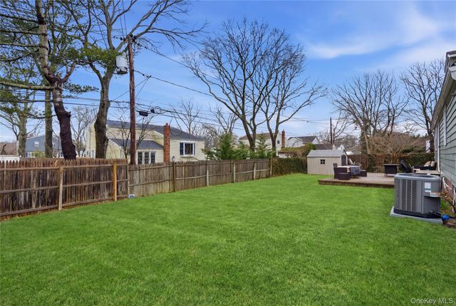 15 Newport Avenue, Selden, NY 11784