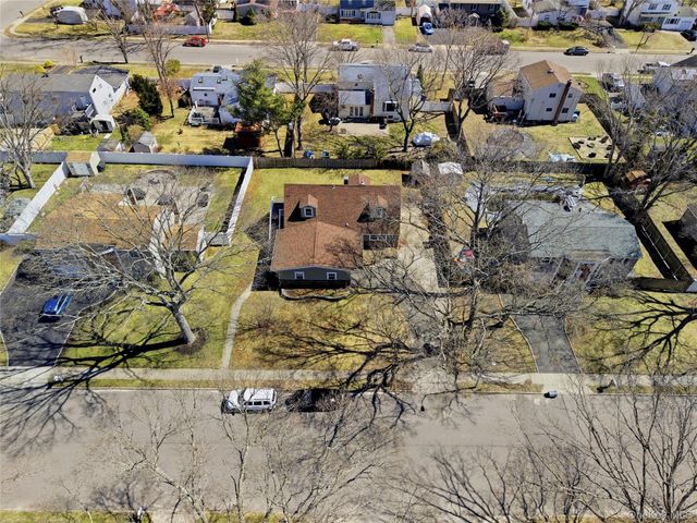 15 Newport Avenue, Selden, NY 11784