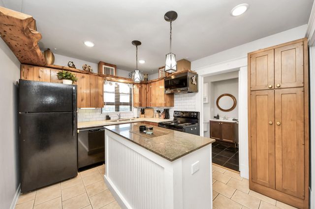 1810 Johnson Street, Houston, TX 77007