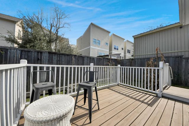 1810 Johnson Street, Houston, TX 77007