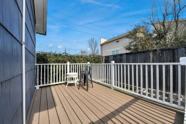 1810 Johnson Street, Houston, TX 77007