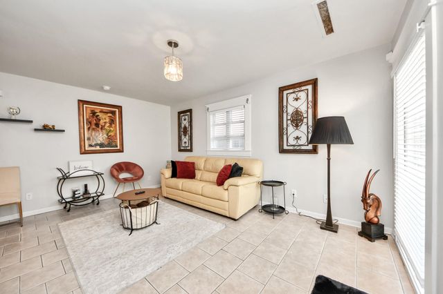 1810 Johnson Street, Houston, TX 77007