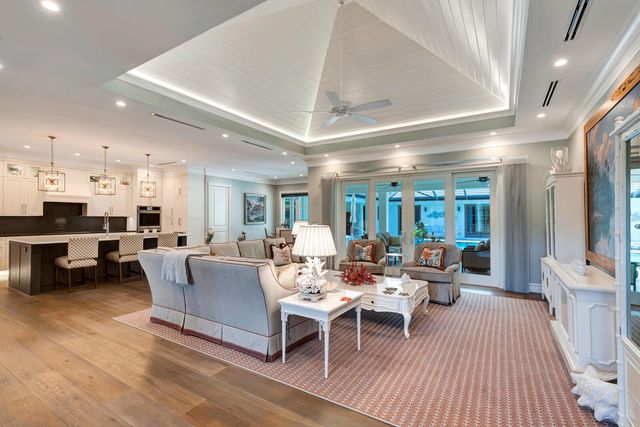 544 Live Oak Road, Vero Beach, FL 32963