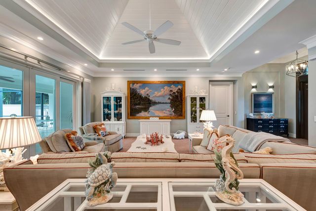 544 Live Oak Road, Vero Beach, FL 32963