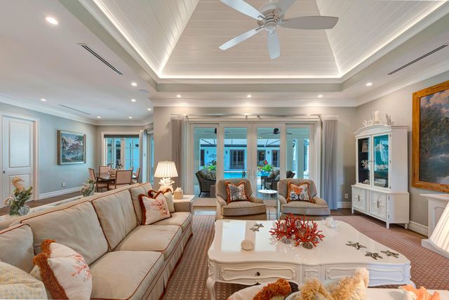 544 Live Oak Road, Vero Beach, FL 32963