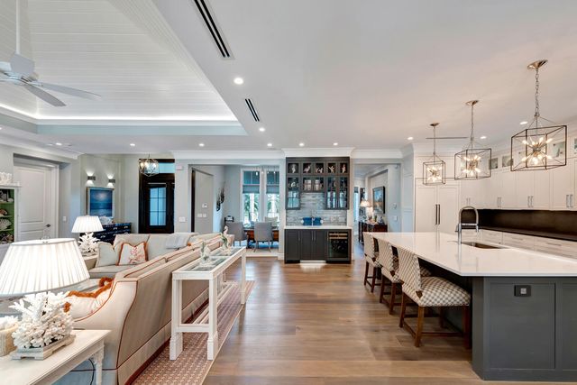 544 Live Oak Road, Vero Beach, FL 32963