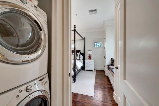 544 Live Oak Road, Vero Beach, FL 32963