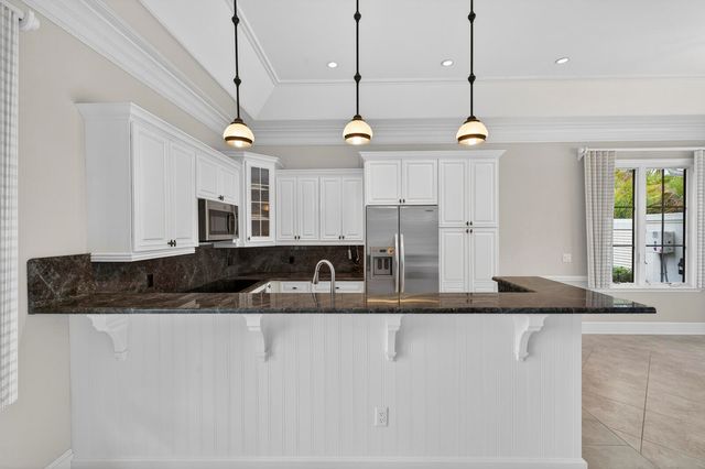 544 Live Oak Road, Vero Beach, FL 32963