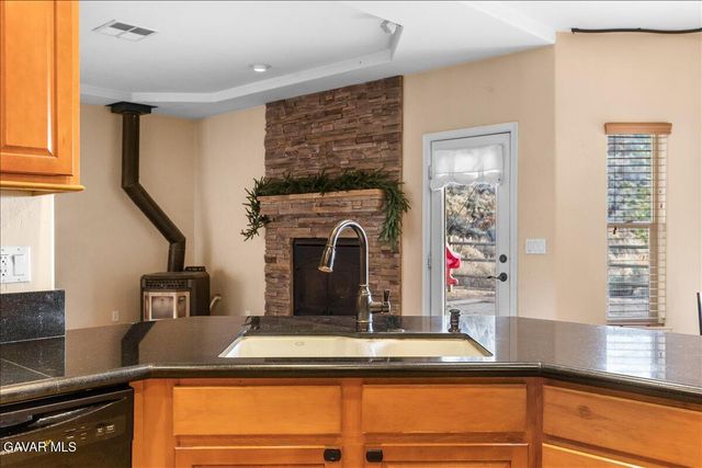 26820 Stirrup Way, Tehachapi, CA 93561