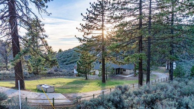 26820 Stirrup Way, Tehachapi, CA 93561