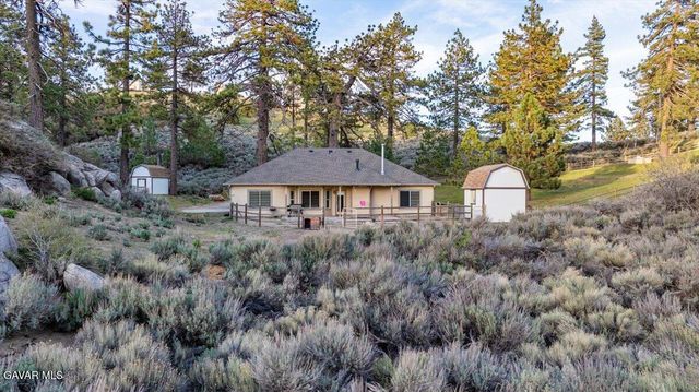 26820 Stirrup Way, Tehachapi, CA 93561