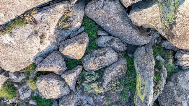26820 Stirrup Way, Tehachapi, CA 93561