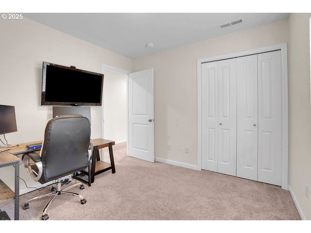 7705 Ne 19TH Way, Vancouver, WA 98664