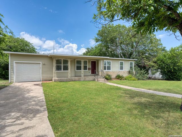 107 BLAKELEY DR, San Antonio, TX 78209
