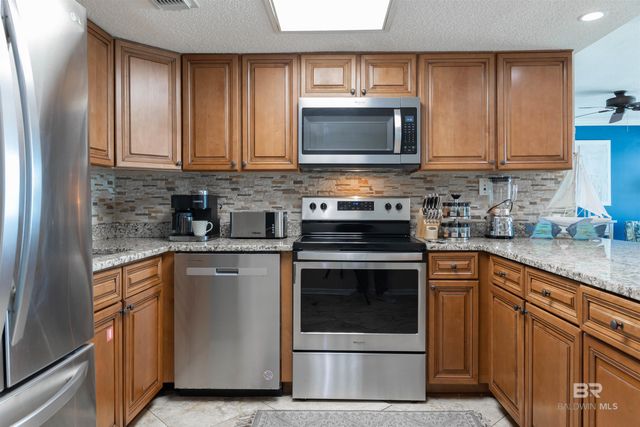 327 E Beach Boulevard 5D, Gulf Shores, AL 36542