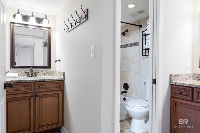 327 E Beach Boulevard 5D, Gulf Shores, AL 36542