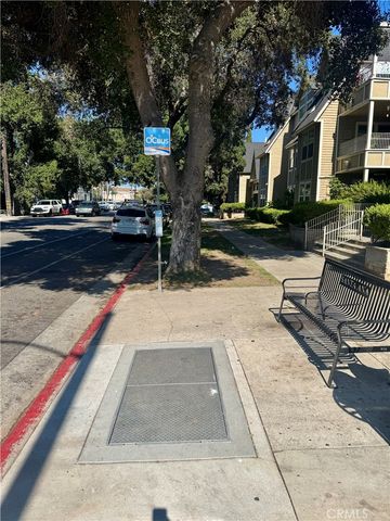 300 E Chestnut Avenue 301, Santa Ana, CA 92701