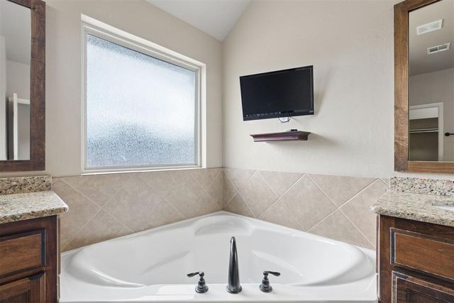 12205 Autumn Brook, Guthrie, OK 73044