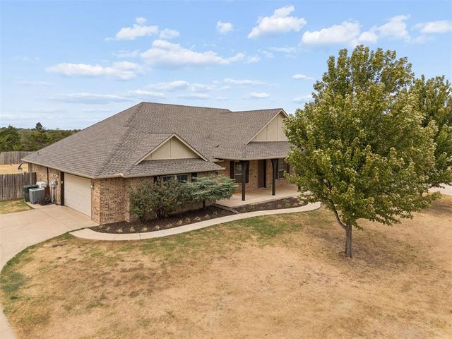 12205 Autumn Brook, Guthrie, OK 73044
