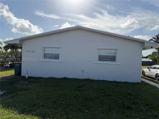 834 NE 5th Ave 834, Homestead, FL 33030