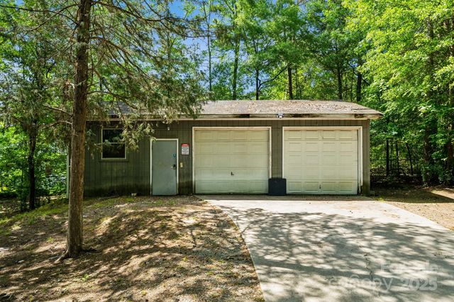 1917 Tom Sadler Road, Charlotte, NC 28214