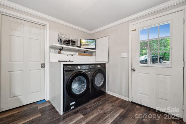 1917 Tom Sadler Road, Charlotte, NC 28214