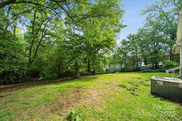 1917 Tom Sadler Road, Charlotte, NC 28214