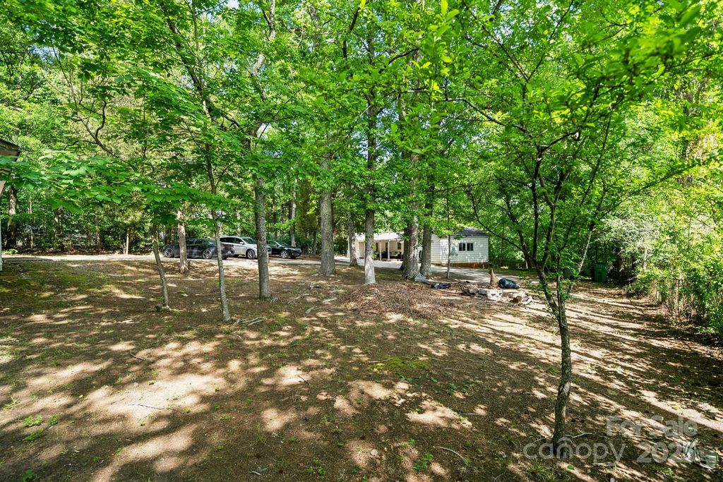 1917 Tom Sadler Road, Charlotte, NC 28214