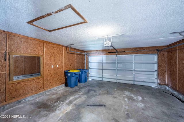 570 MANSHIP Drive, Jacksonville, FL 32225