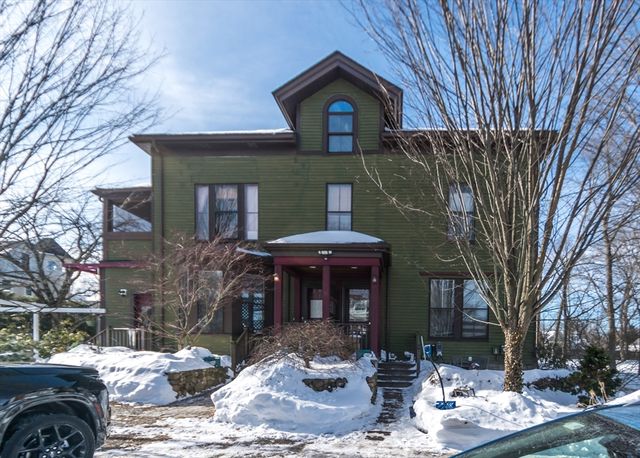 31 Elm 1, Newton, MA 02466