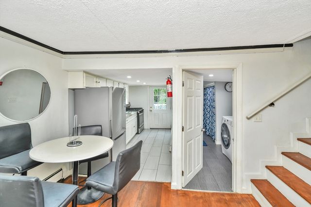 452 Tecumseh St, Fall River, MA 02721