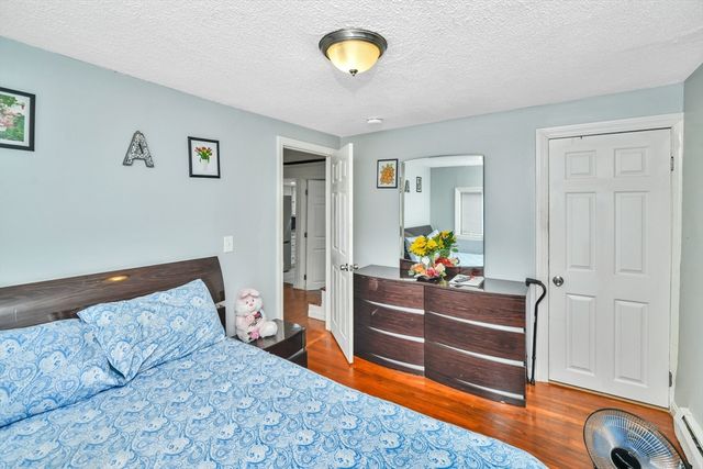 452 Tecumseh St, Fall River, MA 02721