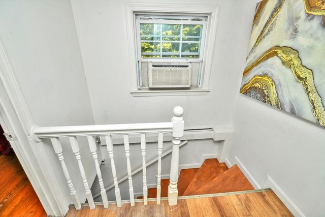 452 Tecumseh St, Fall River, MA 02721