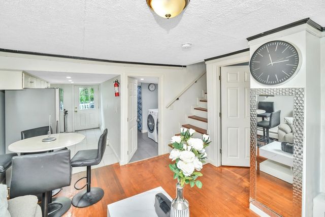 452 Tecumseh St, Fall River, MA 02721