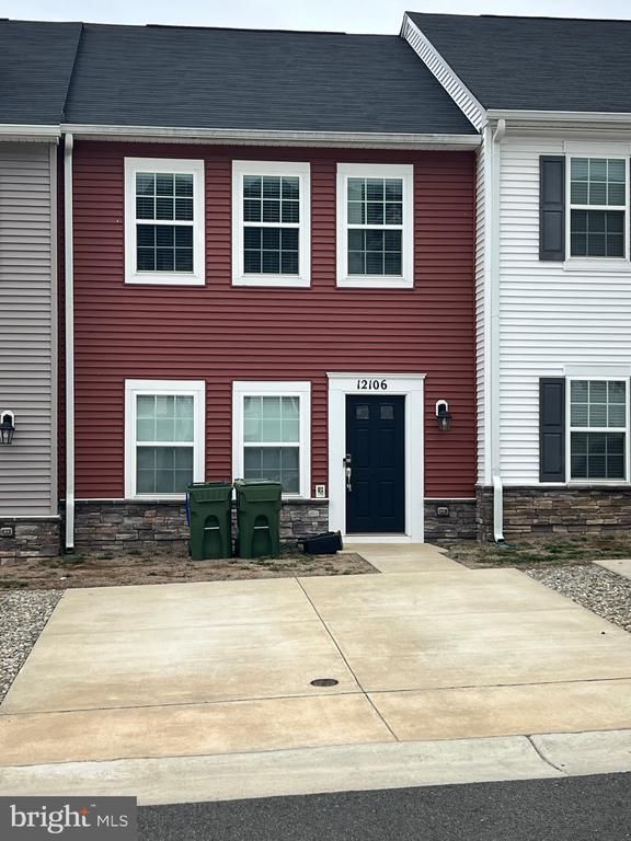 12106 BOWLING FARM CT, Fredericksburg, VA 22407