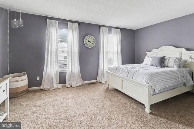 3912 HUNT HARBOR RD, Baltimore, MD 21220